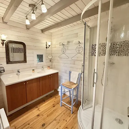 Apartmán Le Duplex De L'artisterie *